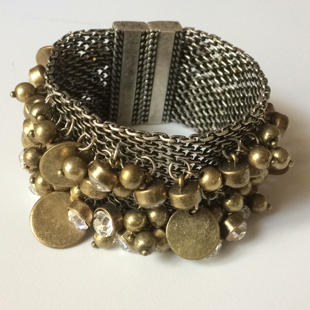 Metal bracelet